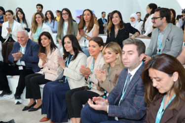 WUF13 — Ümumdünya Şəhərsalma Forumu çərçivəsində Bibiheybət qəsəbəsində 2019–2024-cü illərdə həyata keçirilmiş urban transformasiya və yaşayış mühitinin yenilənməsi layihələrinə həsr olunmuş tədbir