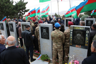 Səbail rayonunda 27 sentyabr – Anım Gününün beşinci ildönümü ilə əlaqədar şəhidlərin məzarları ziyarət olundu