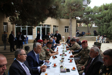 Badamdar qəsəbəsində müharibə veteranları ilə görüş