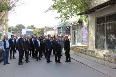 Badamdar qəsəbəsində aparılan abadlıq və təmir-bərpa işlərinə baxış keçirilib