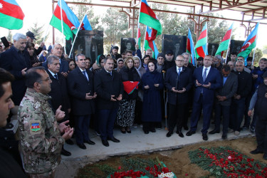 Birinci Qarabağ müharibəsində itkin düşmüş şəhid Elçin Quliyevlə vida mərasimi keçirilib