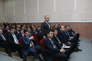 Səbail Rayon İcra Hakimiyyətində payız-qış mövsümünə hazırlıqla bağlı müşavirə keçirilib