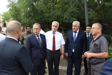 Rayon İcra Hakimiyyətinin başçısı Badamdar qəsəbəsi Heydər Əliyev parkında sakinlərlə növbəti səyyar görüş keçirmişdir