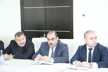 Rayon İcra Hakimiyyəti başçısının sədrliyi ilə müşavirə keçirilib