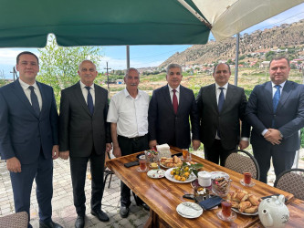 Şəhid Rəfail Hüseynovun atası Maarif Hüseynov ziyarət olundu