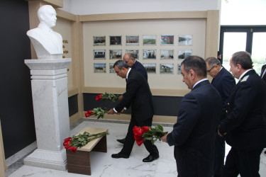 Səbail rayonunda 1 oktyabr - Prokurorluq işçilərinin peşə bayramı qeyd olunub