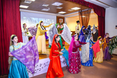 Səbail rayonunda Üzeyir Hacıbəylinin anadan olmasının 140 illiyi qeyd olunub