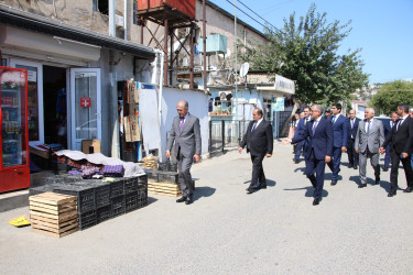 Rayon İcra Hakimiyyətinin başçısı 20-ci sahə yaşayış massivində sakinlərin müraciətlərini dinləmiş və əraziyə baxış keçirmişdir