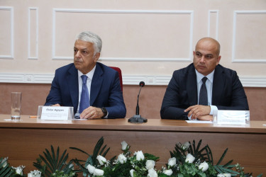 Səbail Rayon İcra Hakimiyyətində mülki müdafiə sahəsində kompleks yoxlamaların yekunlarına dair müşavirə keçirilmişdir