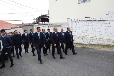 Rayon İcra Hakimiyyətinin başçısı yeni asfalt örtüyü çəkilmiş küçələrə baxış keçirmişdir