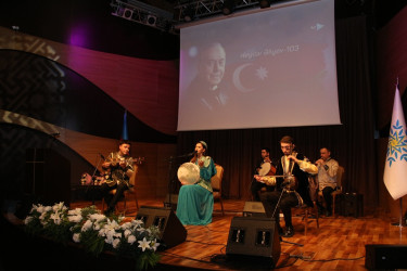 Beynəlxalq Muğam Mərkəzində Ümummilli Lider Heydər Əliyevin anadan olmasının 103-cü ildönümünə həsr olunmuş tədbir keçirilmişdir