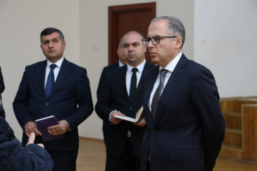Rayon İcra Hakimiyyətinin başçısı Badamdar qəsəbəsində sakinlərlə səyyar görüş keçirmişdir