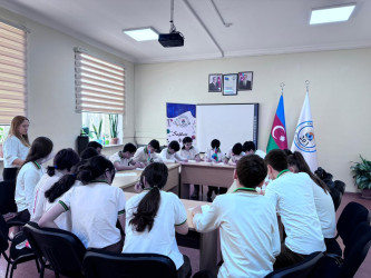Səbail rayonunun ümumtəhsil məktəblərində "Uşaqların hüquqları və məsuliyyətləri" mövzusunda maarifləndirici sorğular keçirilir