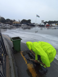 Səbail rayonunun küçə və prospektlərində yağış sularının kənarlaşdırılması üçün kompleks tədbirlər həyata keçirilir