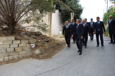 Rayon İcra Hakimiyyətinin başçısı Badamdar qəsəbəsində sakinlərin müraciətlərini dinləmiş və əraziyə baxış keçirmişdir