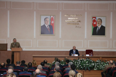 Səbail rayonunda 2025-ci ildə mülki müdafiə sahəsində görülmüş işlərin yekunları və 2026-cı ildə qarşıda duran vəzifələrə həsr olunmuş müşavirə keçirilib