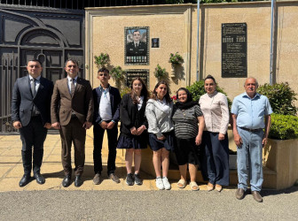 Səbail rayonunda şəhidlərin  ailə üzvləri ziyarət olunur