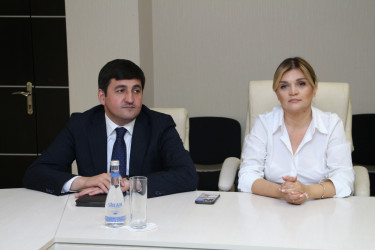 Səbail Rayon İcra Hakimiyyətində Nizami Kino Mərkəzinin direktor müavini Azru Əhədova ilə yubileyi münasibətilə görüş keçirilmişdir