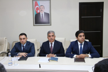 20 Sentyabr – Dövlət Suverenliyi Günü münasibətilə Səbail Rayon İcra Hakimiyyətində tədbir keçirilib