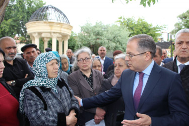 Səbail Rayon İcra Hakimiyyətinin başçısı Bibiheybət qəsəbəsində sakinlərlə növbəti dəfə görüşmüşdür