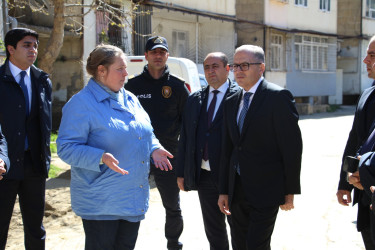 Rayon İcra Hakimiyyətinin başçısı Badamdar qəsəbəsində torpaq sürüşməsi baş vermiş əraziyə baxış keçirmişdir