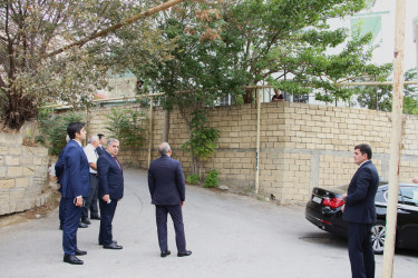 Rayon İcra Hakimiyyətinin başçısı Badamdar qəsəbəsində sakinlərin müraciətlərini dinləmiş və əraziyə baxış keçirmişdir