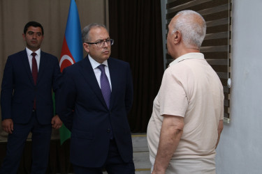 Rayon İcra Hakimiyyətinin başçısı sakinlərlə səyyar görüş keçirmişdir