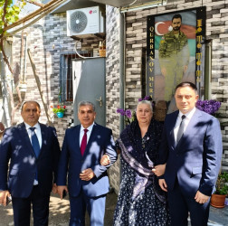 Səbaildə Vətən müharibəsi şəhidlərinin ailə üzvləri Qurban bayramı münasibətilə ziyarət olundu