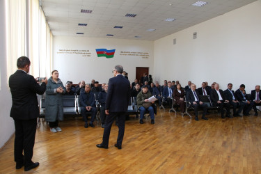 Rayon İcra Hakimiyyətinin başçısı Badamdar qəsəbəsində sakinlərlə səyyar görüş keçirmişdir