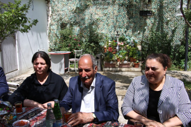 Rayon İcra Hakimiyyətinin başçısı şəhidlərin ailə üzvləri ilə görüş keçirmişdir