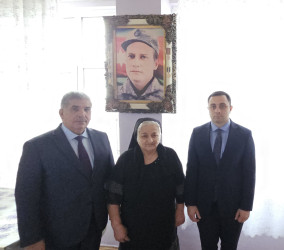Səbail rayonunda Vətən müharibəsi şəhidlərinin ailə üzvləri Qurban bayramı münasibətilə ziyarət olundu