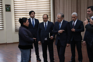 Rayon İcra Hakimiyyətinin başçısı Bayıl yaşayış massivində sakinlərlə səyyar qəbul keçirmişdir