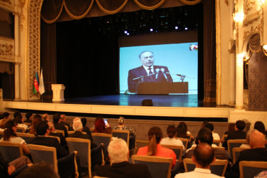 Səbail rayonunda Milli Qurtuluş Günü münasibətilə “Qurtuluş məfkurəsi: Xilaskarlıq missiyasından Zəfər salnaməsinə” adlı tədbir keçirilmişdir