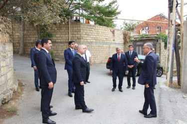 Rayon İcra Hakimiyyətinin başçısı Badamdar qəsəbəsində sakinlərin müraciətlərini dinləmiş və əraziyə baxış keçirmişdir