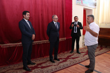 Rayon İcra Hakimiyyətinin başçısı Badamdar qəsəbəsində sakinlərlə səyyar görüş keçirmişdir