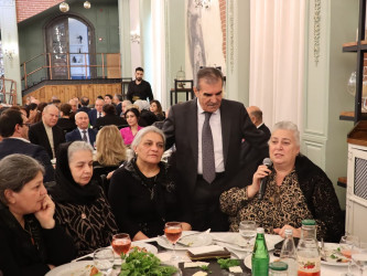 Səbail rayonunda Dünya Azərbaycanlılarının Həmrəyliyi Günü və Yeni İl bayramı münasibətilə tədbir keçirilmişdir