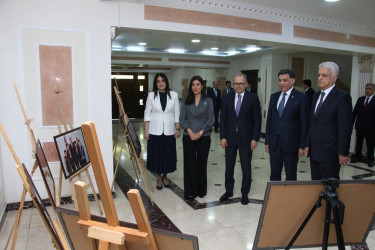 Səbail Rayon İcra Hakimiyyətində Ümummilli Lider Heydər Əliyevin anadan olmasının 103-cü ildönümü həsr olunmuş tədbir keçirilmişdir