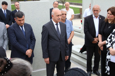 Şəhid mayor İlkin Əhədzadənin ildönümü münasibətilə Hərbi Memorial Məzarlıqdakı məzarı ziyarət olunub