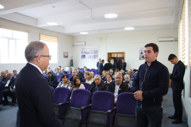 Rayon İcra Hakimiyyətinin başçısı 20-ci sahə yaşayış massivində sakinlərlə səyyar qəbul keçirmişdir