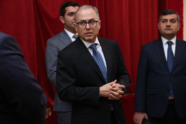 Rayon İcra Hakimiyyətinin başçısı Badamdar qəsəbəsində sakinlərlə səyyar görüş keçirmişdir