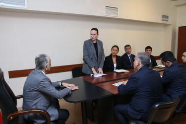 Səbail Rayon İcra Hakimiyyətində işin təşkili ilə bağlı səmərəliliyin artırılmasına həsr olunmuş müşavirə keçirilmişdir