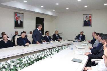 Səbail Rayon İcra Hakimiyyətində 31 dekabr - Dünya Azərbaycanlılarının Həmrəylik Günü və Yeni il münasibəti ilə tədbir keçirilmişdir