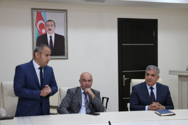 Səbail Rayon İcra Hakimiyyətində Dövlət İdarəçilik Akademiyasının tələbələri ilə görüş keçirilib