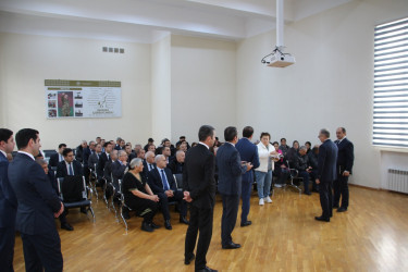 Rayon İcra Hakimiyyətinin başçısı Bayıl yaşayış massivində sakinlərlə səyyar görüş keçirib