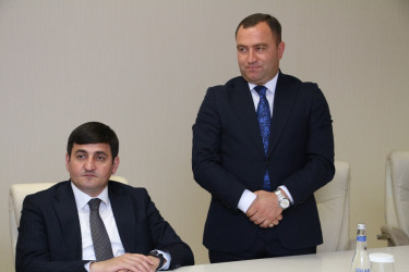 Rayon İcra Hakimiyyətinin başçısı Vuqar Zeynalov Gülxar Quliyevanı yubileyi münasibətilə təbrik etmişdir