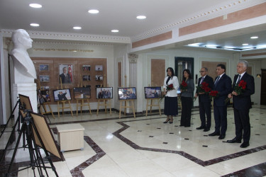 Səbail Rayon İcra Hakimiyyətində Ümummilli Lider Heydər Əliyevin anadan olmasının 103-cü ildönümü həsr olunmuş tədbir keçirilmişdir