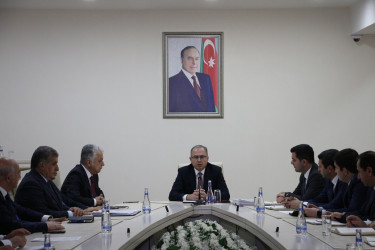 Rayon İcra Hakimiyyəti başçısının sədrliyi ilə müşavirə keçirilib