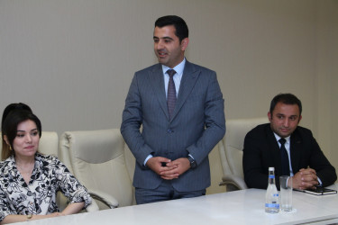 Səbail Rayon İcra Hakimiyyətində Nizami Kino Mərkəzinin direktor müavini Azru Əhədova ilə yubileyi münasibətilə görüş keçirilmişdir