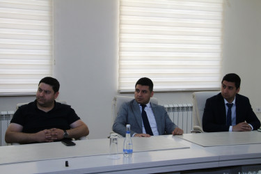 Səbail rayonunda “Su hövzələrində insanların təhlükəsizliyinin təmin edilməsi” mövzusunda müşavirə keçirilib