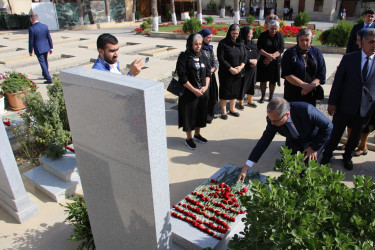 General-mayor Polad Həşimovun və polkovnik İlqar Mirzəyevin məzarları ziyarət edilib